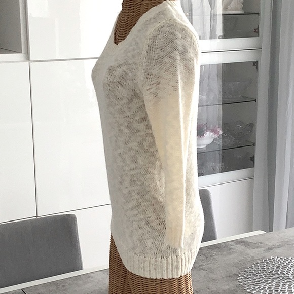 Old navy. Sweater. Size S. - Picture 3 of 5